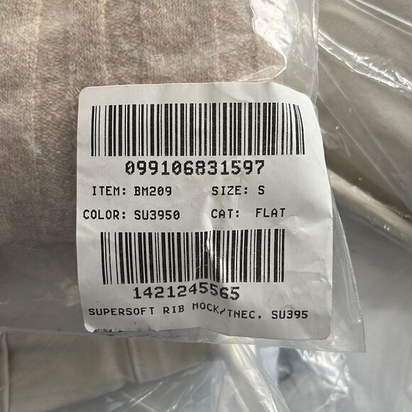 J Crew Size Small Ribbed mockneck sweater in Supersoft‎ yarn Womens Camel - Picture 8 of 8